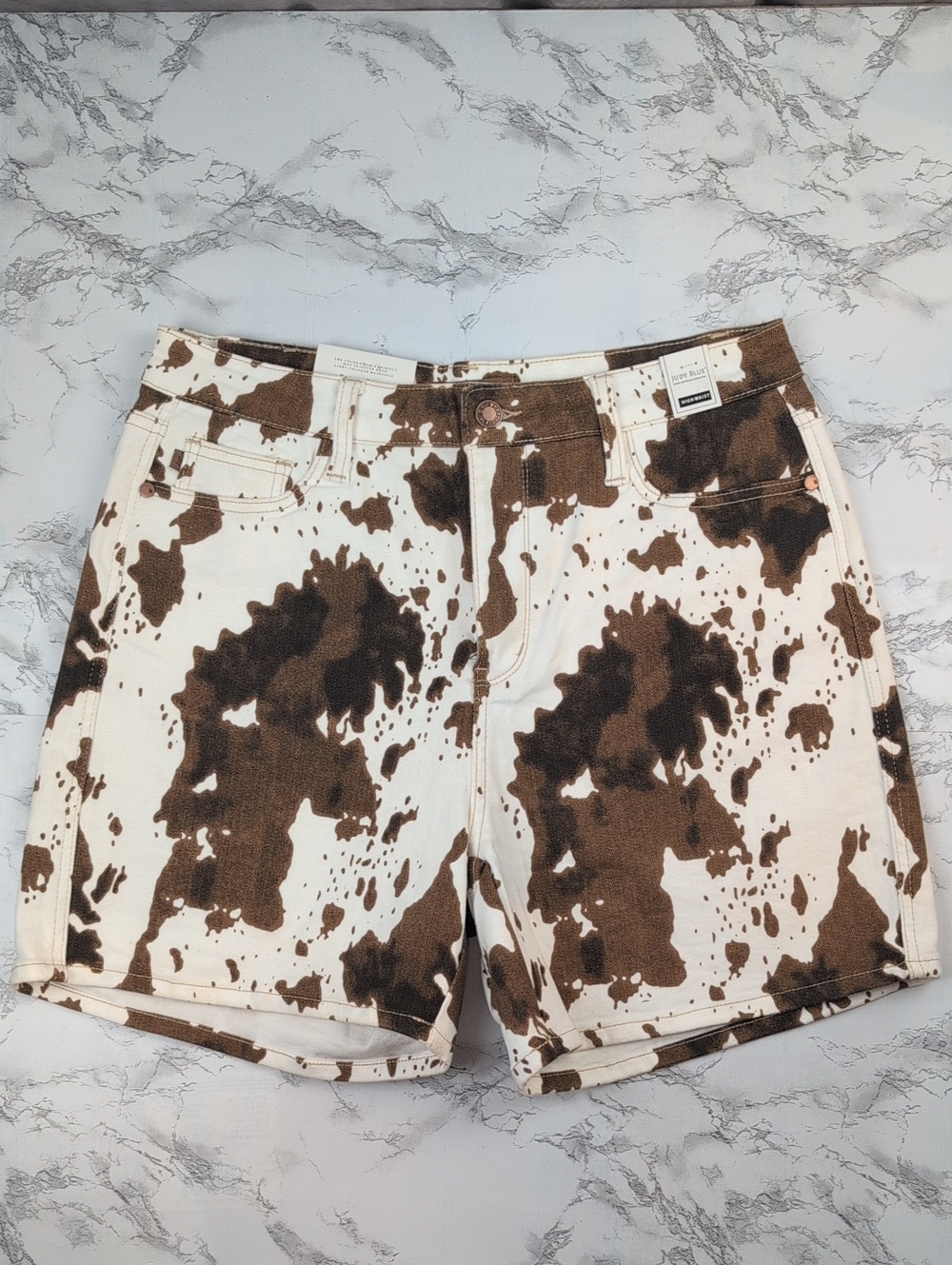 NWT Judy Blue High Waist Cow Print Denim Shorts! Size XL